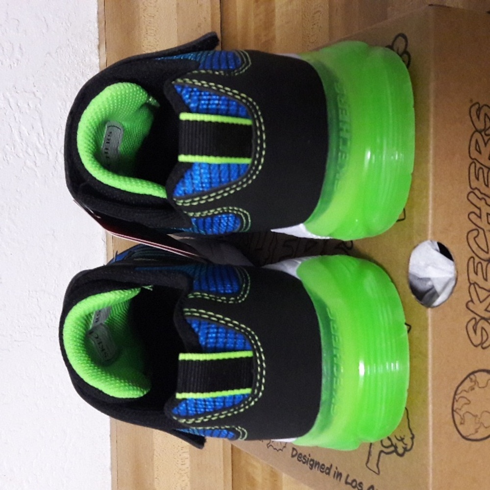 NWT Skechers" Thermoflux 2.0 BRODOX Size 2 Little Boy & 4 Big Boy - Picture 2 of 6